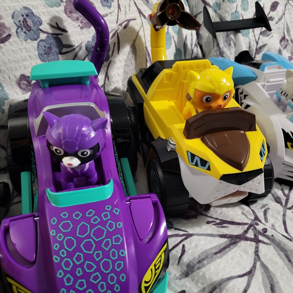 Paw Patrol Cat Pack Vehicle Set COMPLETE, RARE - Picture 3 of 10